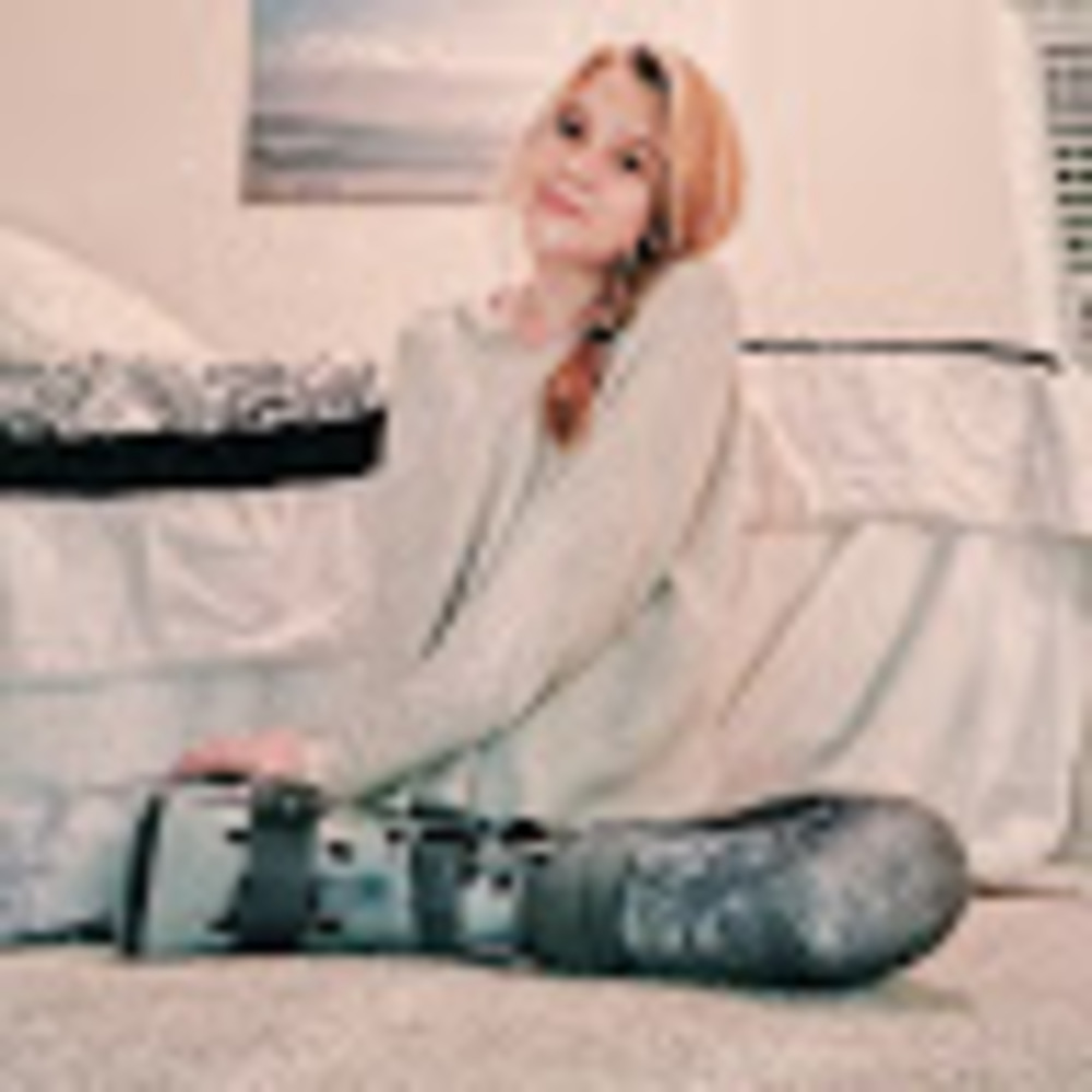 Meet your Posher, Luna